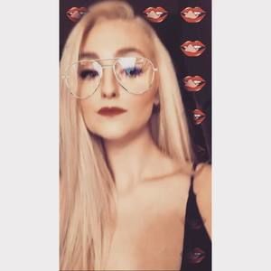 Meet your Posher, Leighann